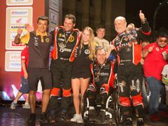 Jako první handicapovaný jezdec dokončil nejnáročnější soutěž Rally Dakar v kategorii kamiónů, a to již dvakrát. V cíli se mohl radovat i se svou dcerou.