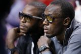 Úvodní zápasy si nenechala ujít celá řada celebrit. Na utkání obhájců titulu Miami Heat a s tím spojený ceremoniál se přišel podívat sprinter Usain Bolt.