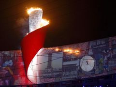Olympijská pochodeň hoří, 29. letní olympijské hry v Pekingu jsou zahájeny.