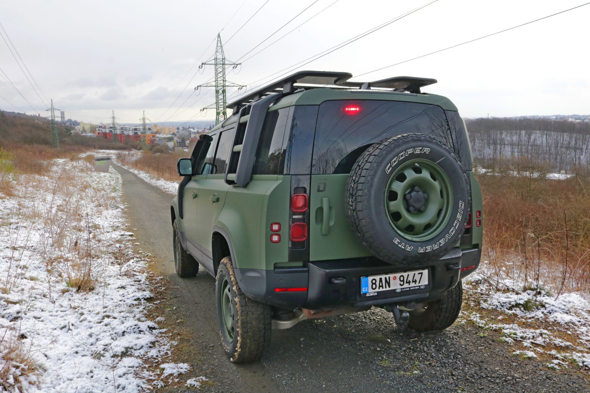 Land Rover Defender policejní demo verze
