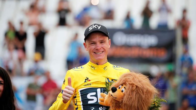 Chris Froome je jen krůček od čtvrtého triumfu na Tour de France.