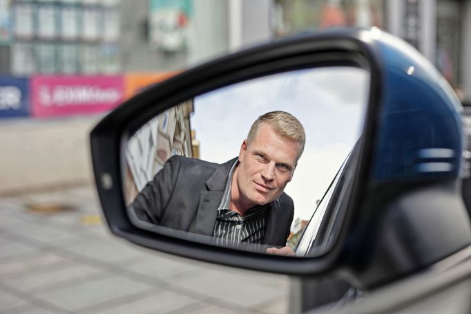 23.05.24. Tábor, Bývalý automobilový závodník a lídr Přísahy s Motoristy Filip Turek, kandidát do Eurovoleb