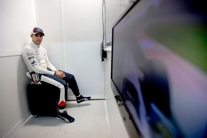 Pastor Maldonado může být spokojený. Svůj Williams zase jednou dostal mezi elitní desítku.