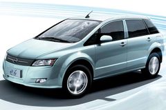 BYD a Daimler připravují koncept elektromobilu