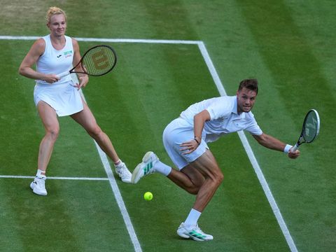 Fenomenální Siniaková má 11. grandslamový titul. Poprvé slaví po boku muže