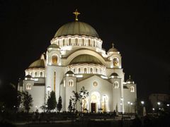obrovský chrám svatého Sávy v Srbsku