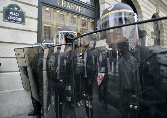 Francie Paříž policie