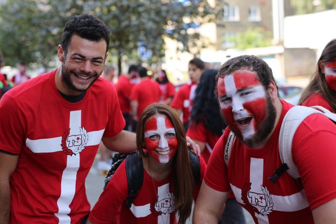 Pochod fanoušků Slavie na derby