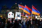 Nejde o útok, ale Turecko by se mělo s historií vyrovnat, říká autor usnesení o genocidě Arménů