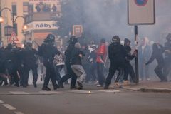 250 lidí demonstrovalo v Ostravě proti Romům