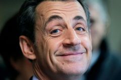 Sarkozy přišel v pátek o imunitu, už čelí první žalobě