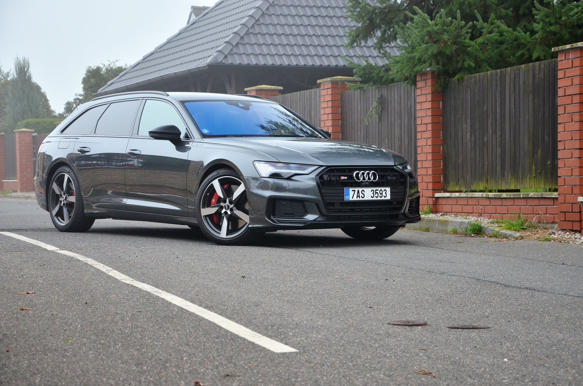Audi S6 Avant