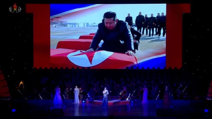 Severokorejci možná znovu výrazně pomohou Rusku. Minule vytlačili Ukrajince od Kursku; Zdroj foto: státní televize Severní Koreje