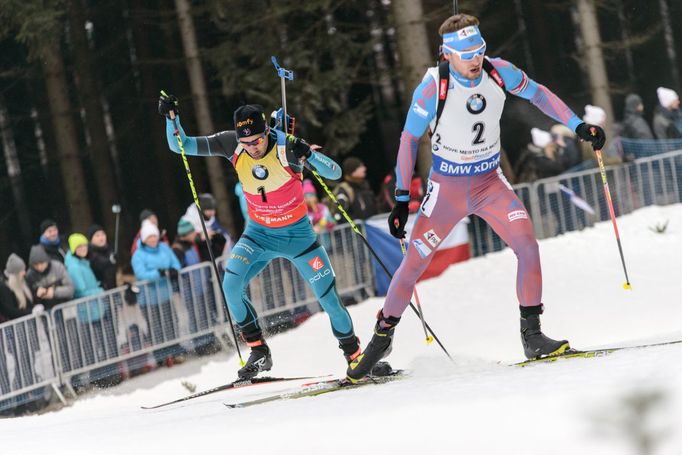 P v NMNM, stíhačka M: Anton Šipulin (2) a Martin Fourcade