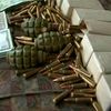 Granáty a munice nalezené údajně v Umariho mešitě v Dará