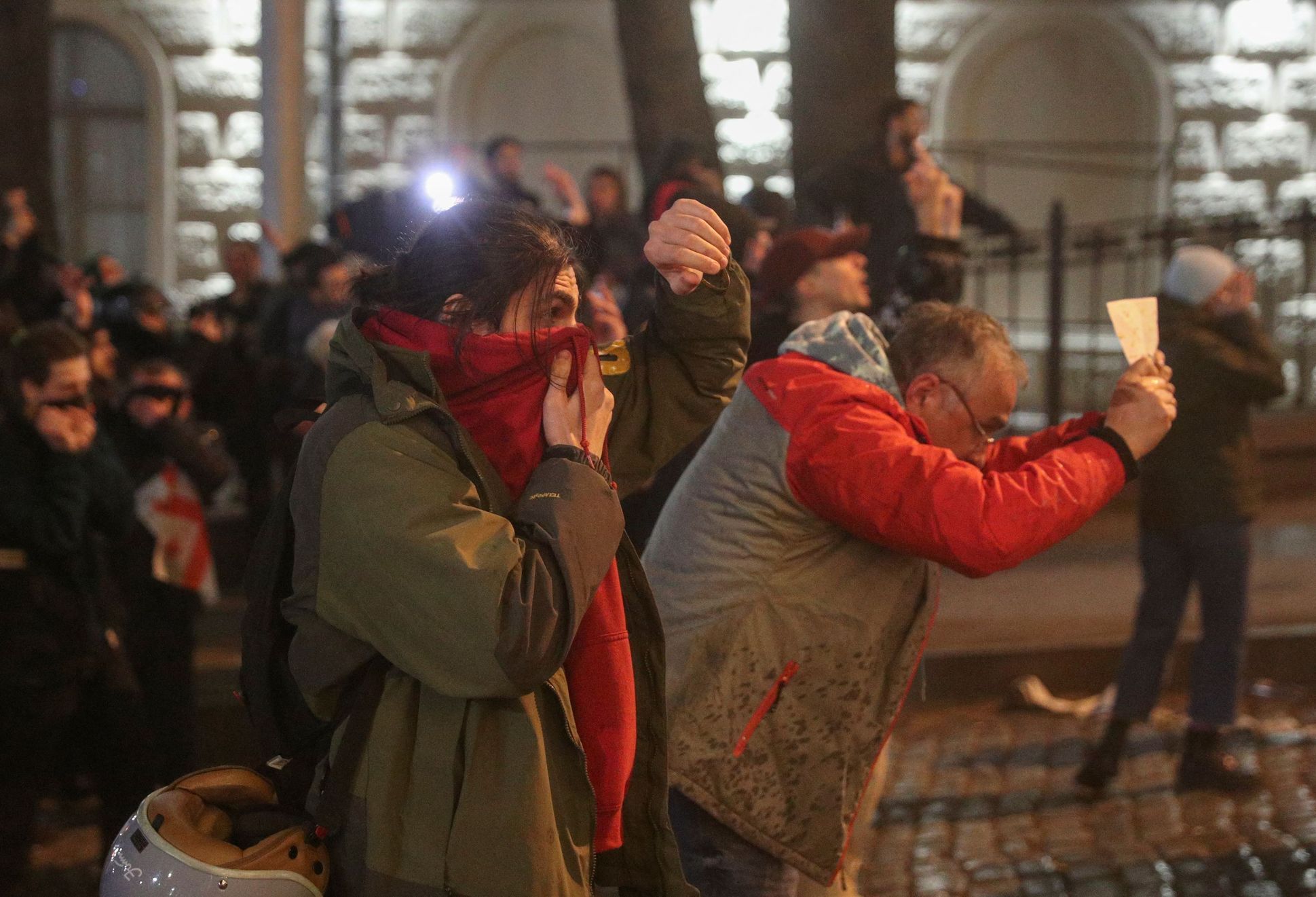 gruzie protesty evropská unie demonstrace vodní děla