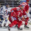 33. kolo hokejové Tipsport extraligy, Vítkovice - Třinec: Třinecký obránce David Musil