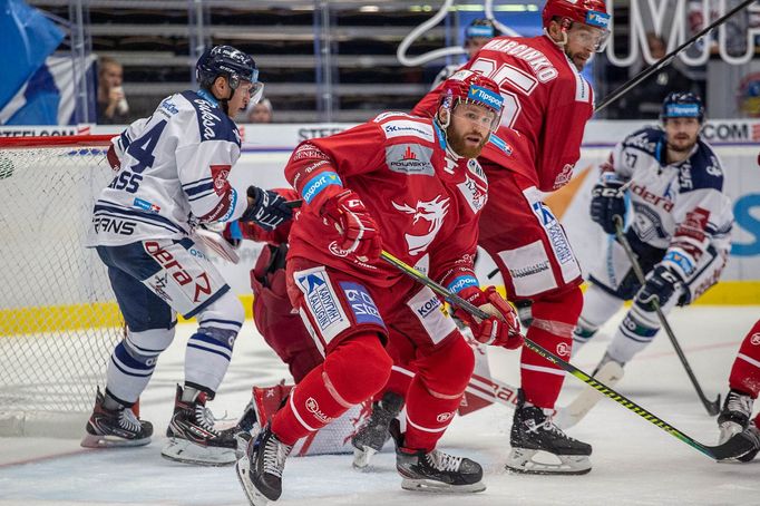 33. kolo hokejové Tipsport extraligy, Vítkovice - Třinec: Třinecký obránce David Musil.