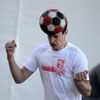 MS 2018, Česko-Švýcarsko:  fotbálek před zápasem: Dominik Kubalík