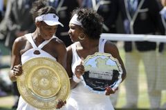Venus Williamsová obhájila titul ve Wimbledonu