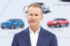 Šéf Volkswagenu nečekaně končí, nahradí ho dosavadní ředitel Porsche