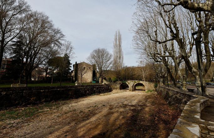 Poslední dvě léta ve Francii byla také výjimečně suchá, což přimělo některé farmáře, aby zvážili přechod na nové plodiny.