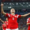 Denis Čeryšev slaví gól v zápase Rusko - Chorvatsko na MS 2018