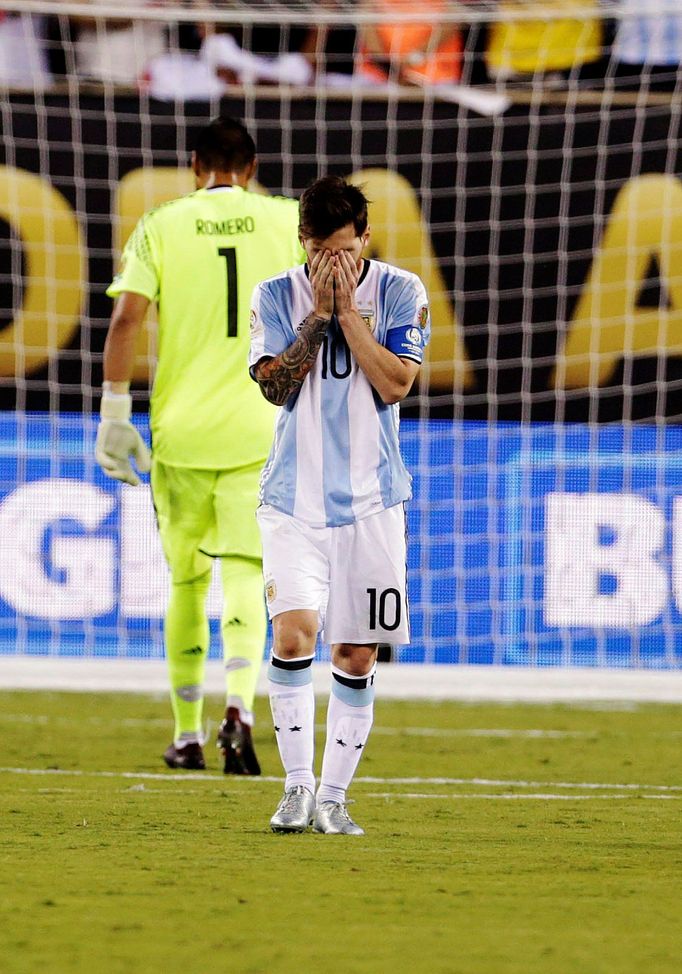 Lionel Messi nedal penaltu ve finále Copa América