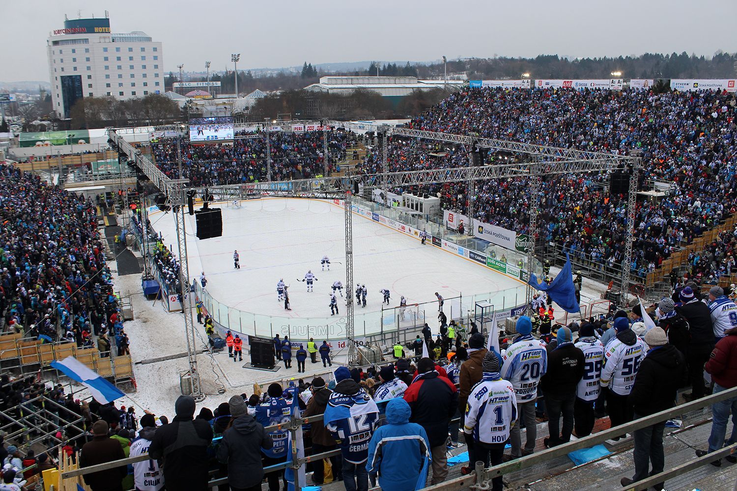 Hokejové hry v Brně 2016