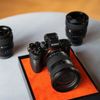 Sony A7R V, představení a ukázkové snímky z nové profesionální bezzrcadlovky zaměřené na komerční fotografii, portréty a krajiny