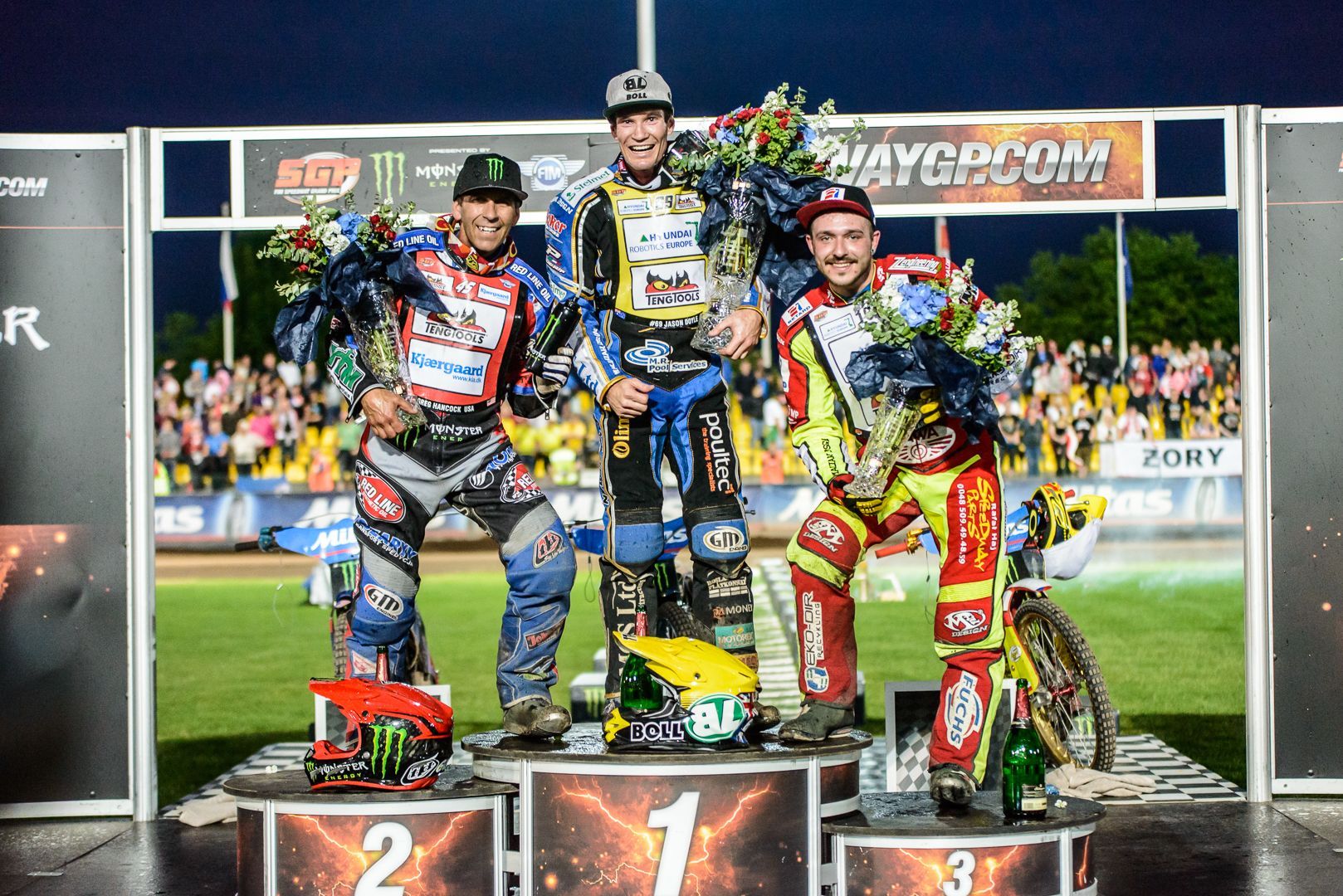 Greg Hancock, Jason Doyle a Václav Milík. Grand Prix České republiky v ploché dráze 2017