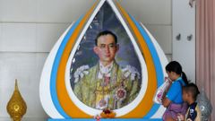 Thajský král Pchúmipchon Adundét