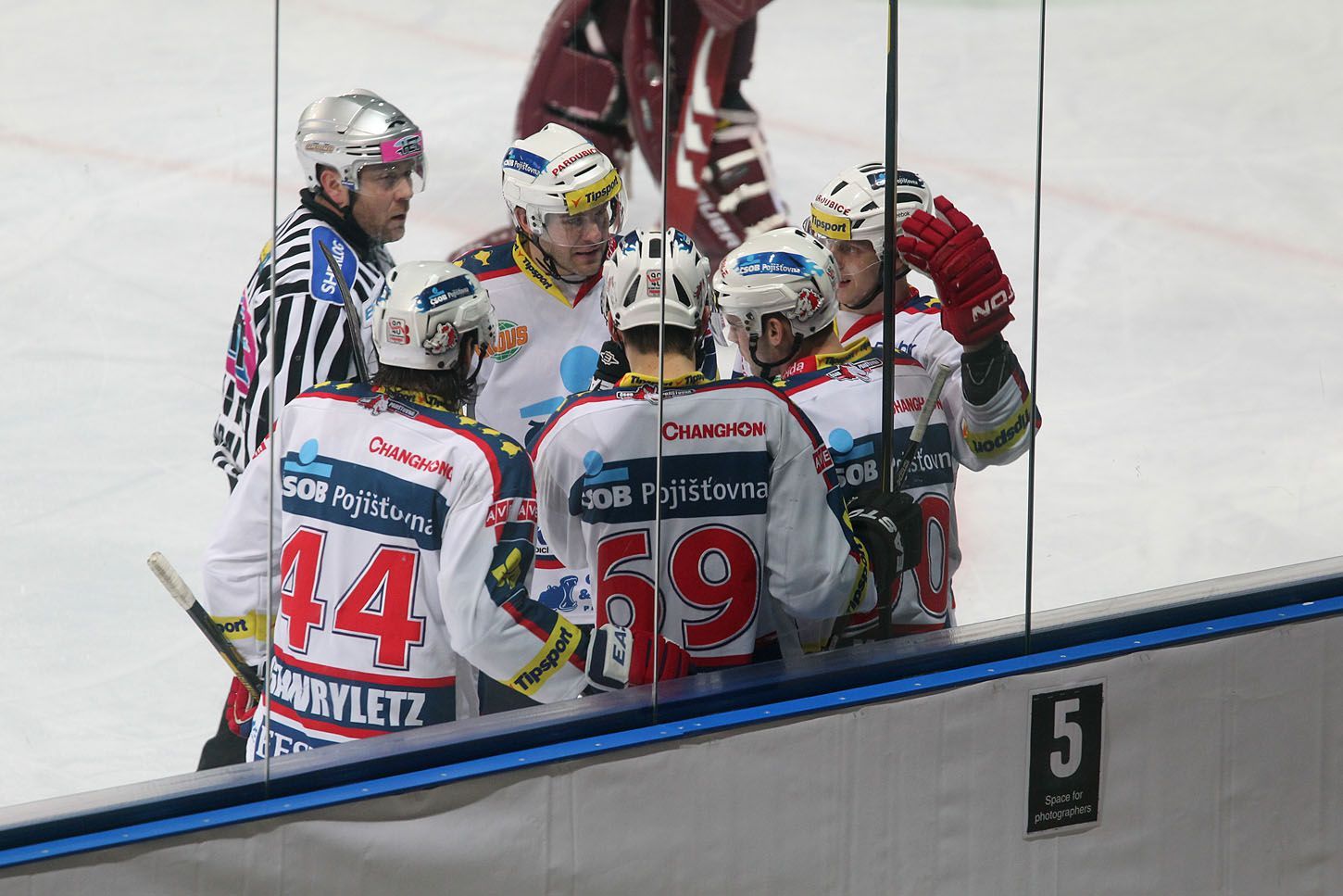 Hokejová extraliga, Sparta - Pardubice: radost Pardubic