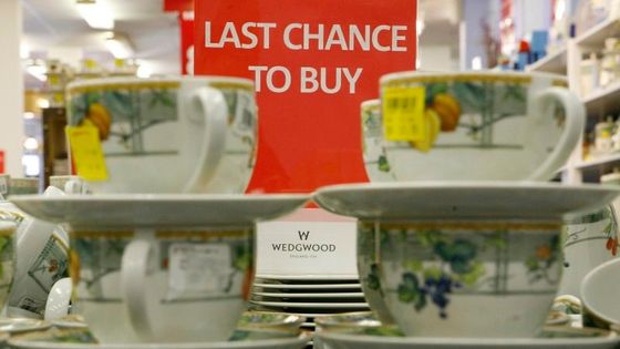 Slavná porcelánka Wedgwood je v konkurzu