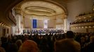 Snímek z úterního vystoupení České filharmonie v newyorské Carnegie Hall.
