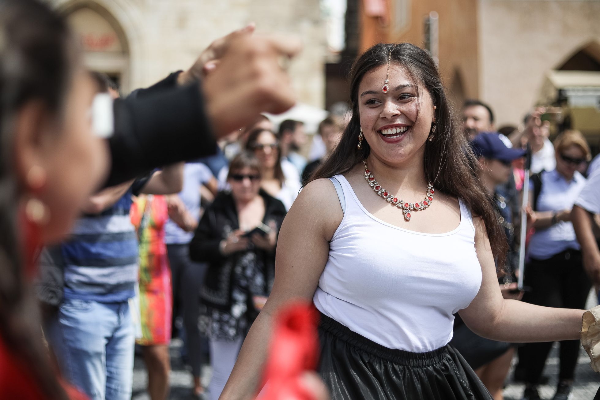 Romský festival Khamoro 2019 - průvod Prahou