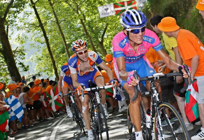 Kolumbijský cyklista Winner Anacona ze stáje Lampre-ISD jede třetí etapu Vuelty 2012.