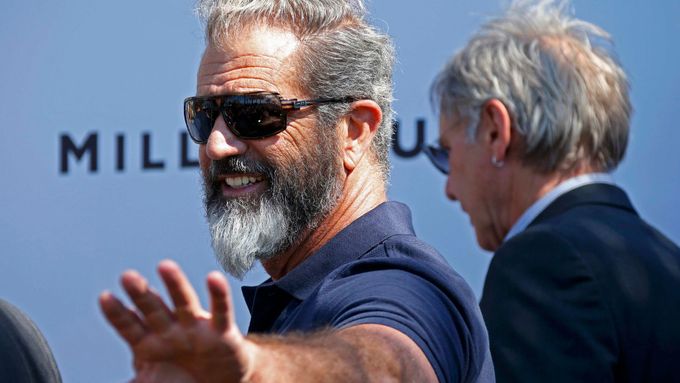 Mel Gibson nedávno v Cannes uváděl s dalšími akčními hvězdami film Expendables 3.