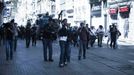 Demonstrace na istanbulském náměstí Taksím očima tureckého fotografa