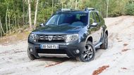 O patnáct tisíc více stojí verze 4x4 rumunské Dacie Duster.