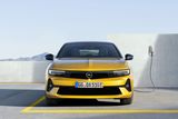 Šestá generace Opelu Astra přichází třicet let po té první.