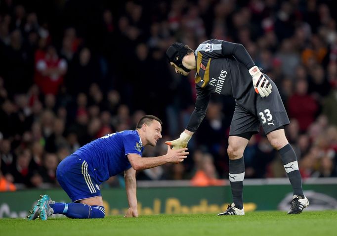 PL, Chelsea-Arsenal:  John Terry - Petr Čech