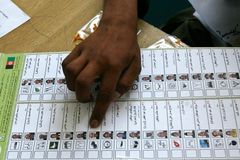 Afghánistán vyhodil polovinu šéfů volebních okrsků