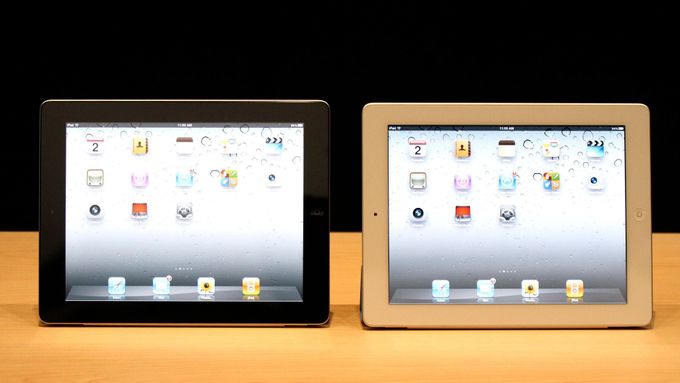 iPad 2 drží barevnou tradici - bude černý a bílý