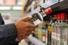 Za alkoholovou smrskflaci mohou výrobci i mladí. Ortodoxní fernetáři odcházejí
