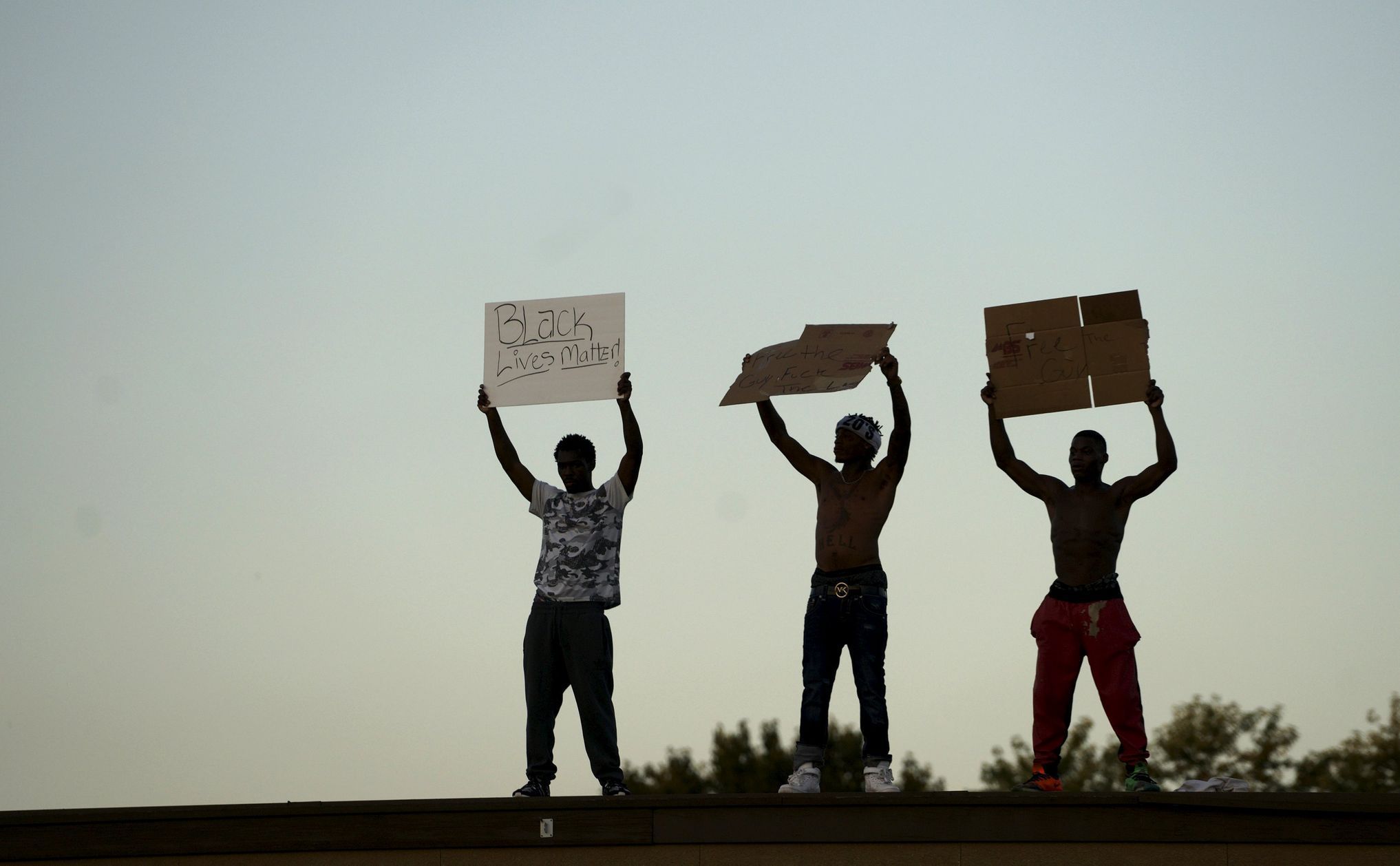 Protesty ve Fergusonu 11. 8.