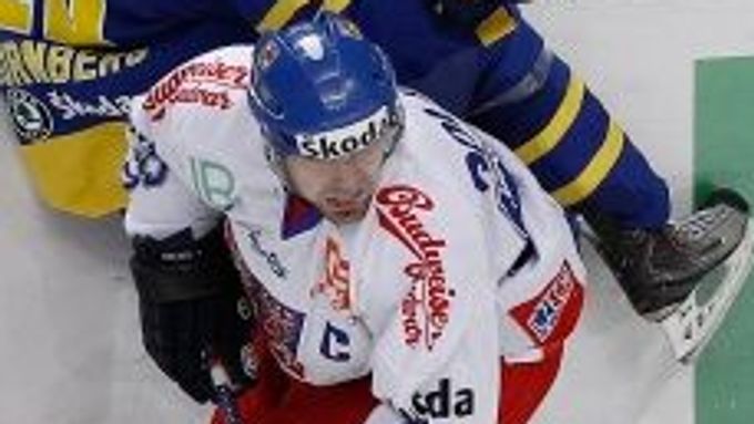 Tomáš Rolinek oceňuje bojovnost mužstva. Ale proč to hokejistům nejde?