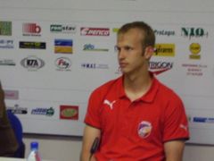 Lukáš Vaculík na tiskové konferenci, poté co vstřelil Slavii gól na 1:1 v nastaveném čase.