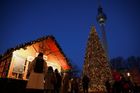 Na adventním trhu v německém Magdeburgu najel řidič do davu, policie ho zadržela