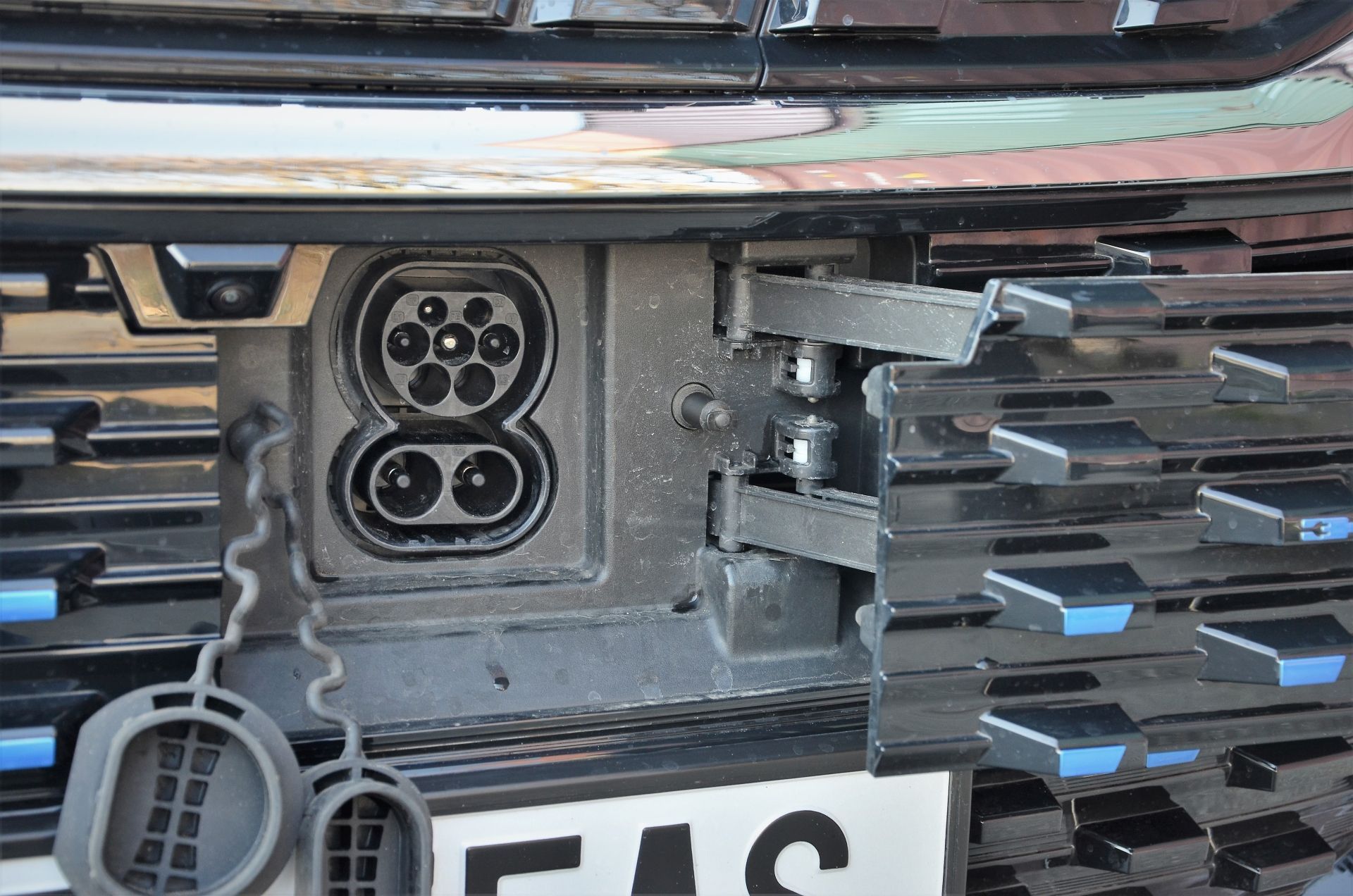 Maxus Euniq 5